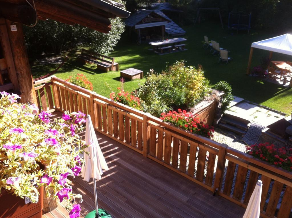 Les Trompeurs Chez Odette Bed and Breakfast Cogne Kamer foto