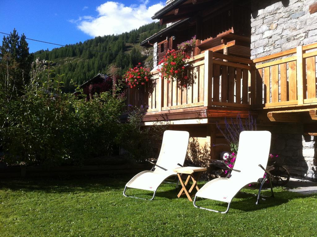 Les Trompeurs Chez Odette Bed and Breakfast Cogne Kamer foto