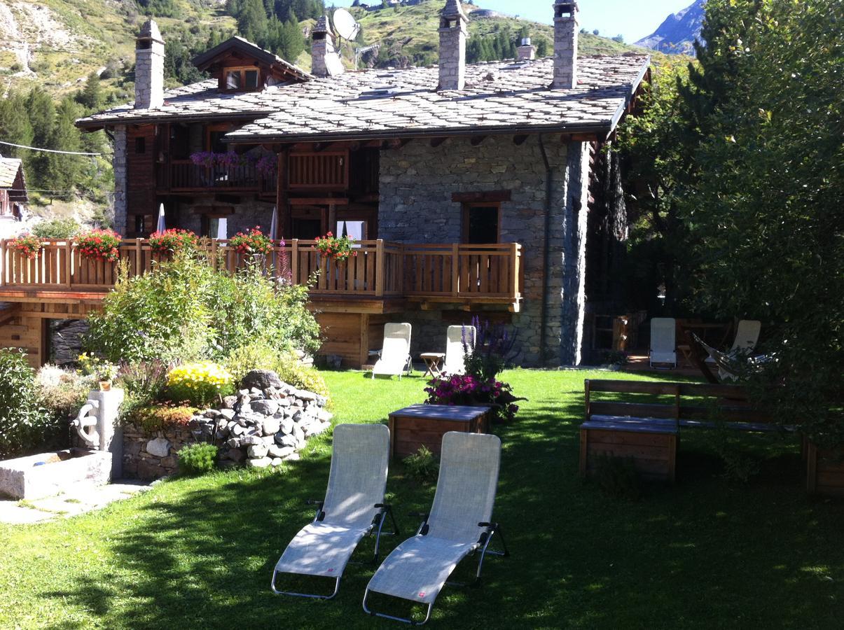 Les Trompeurs Chez Odette Bed and Breakfast Cogne Buitenkant foto