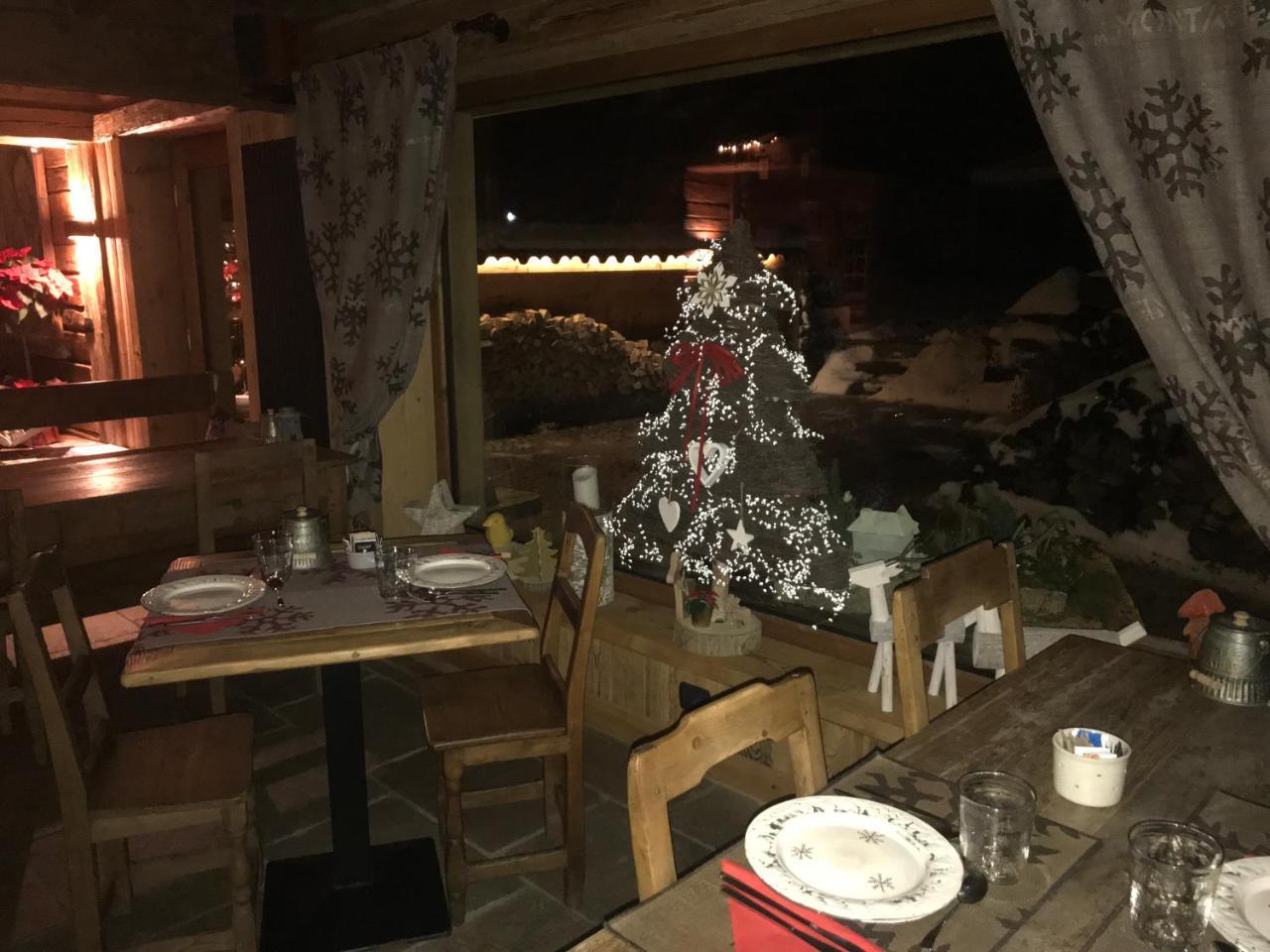 Les Trompeurs Chez Odette Bed and Breakfast Cogne Buitenkant foto